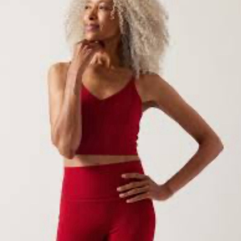 Athleta Elation V-neck Crop, size Medium (A-C cup), NWT